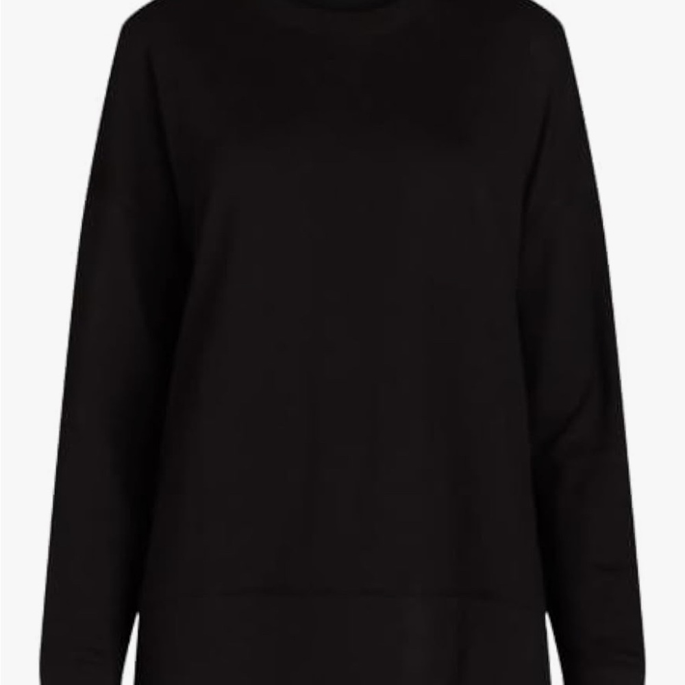 Time and Tru Classic Black Top Size XL